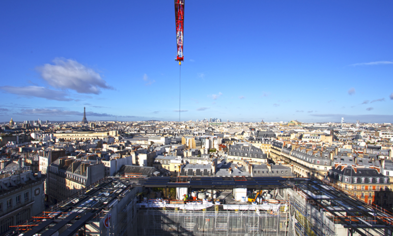 Rénovation Privée & Ouvrages Publics : les travaux de réhabilitation de la Poste du Louvre (1er arrondissement de Paris) regroupent de multiples activités avec le retour du bureau de poste et du centre de tri, mais aussi des bureaux, un hôtel, une gendarmerie, une crèche et des logements sociaux. // Maîtrise d’ouvrage : Poste Immo - Architecte : Dominique Perrault Architecture. Les travaux de réhabilitation de la Poste du Louvre regroupent de multiples activités avec le retour du bureau de poste et du centre de tri, mais aussi des bureaux, un hôtel, une gendarmerie, une crèche et des logements sociaux. // Maîtrise d’ouvrage : Poste Immo - Architecte : Dominique Perrault Architecture